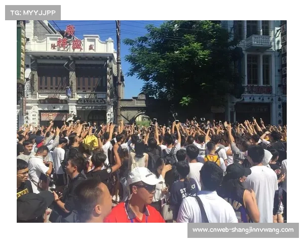 湖北仙桃掀起全民篮球热潮白天当老板晚上抢篮板激发城市活力 湖北仙桃掀起全民篮球热潮白天当老板晚上抢篮板激发城市活力