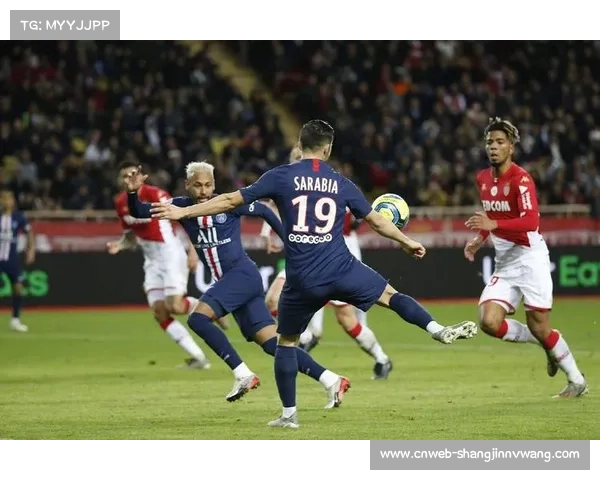 巴黎圣日耳曼取法甲七连胜，积分紧追榜首朗斯